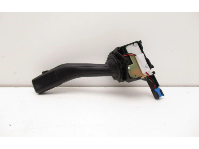 Включатель стеклоочистителей Seat Leon (1P)  2005 - 2012 года 1K0953519H      