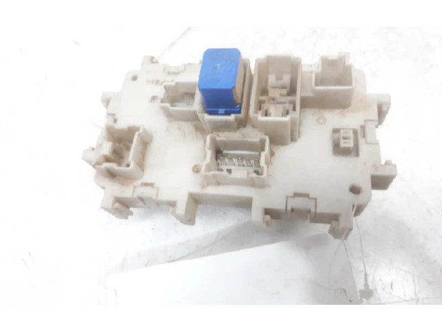 Pojistková skříňka 1583EA00A Nissan Navara