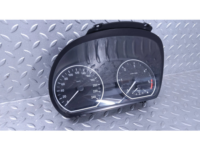 Přístrojová deska BMW 1 E81 E87 2007 1042775, 104277503