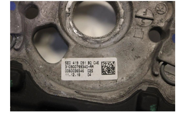 Руль Skoda Karoq 2017 - года 5E0419091BQ