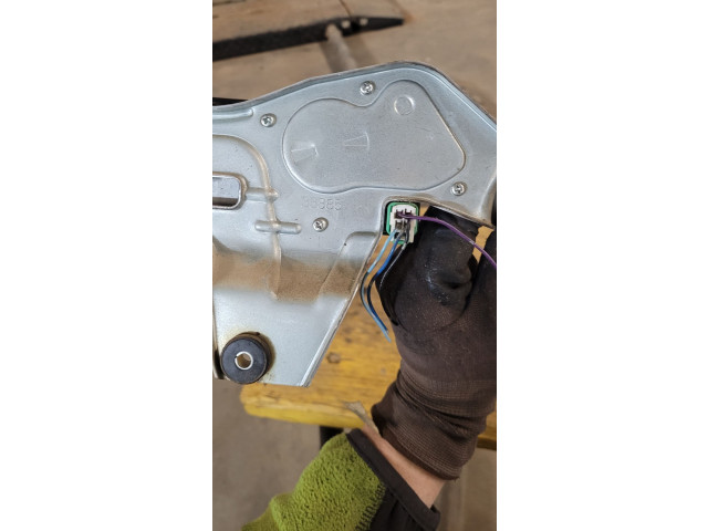 Моторчик заднего дворника Mitsubishi Outlander