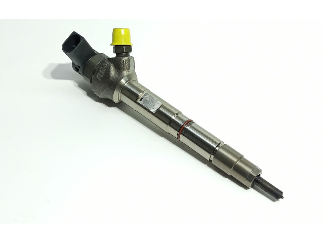 Vstřikovač 04L130277AC, 0445110469 Skoda Octavia Mk3 (5E) CRM