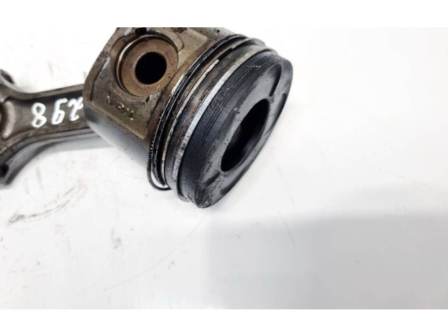 Шатун      Rover 75  