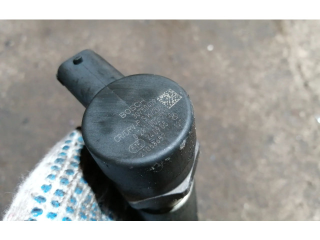 Топливная рампа 30750409, 0281002712   Volvo XC90  