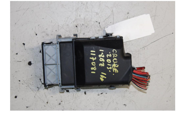 Pojistková skříňka Chevrolet Cruze 2009