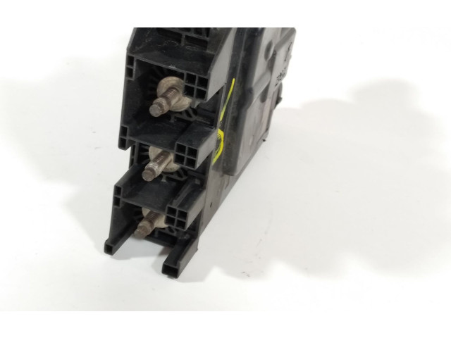 Pojistková skříňka Řídící jednotka BSM 243800011R   Renault Grand Modus 2010