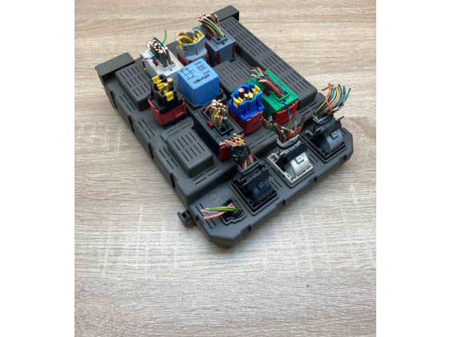 Блок комфорта 9654696080 Peugeot 607