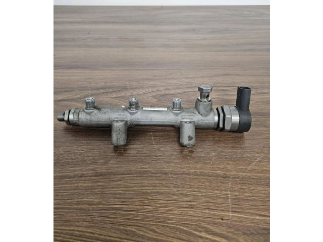 Vstřikovací lišta 059130090CM, 9700000274 Audi Q7 4L