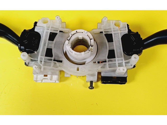 Vstřikovač 17A164 Suzuki Liana