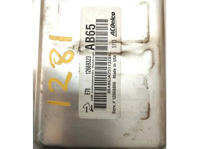 Řídící jednotka 12669323AB65   Opel Zafira C 2015