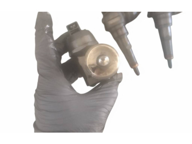 Форсунка 038130073ag Skoda Fabia Mk2 (5J) BNM