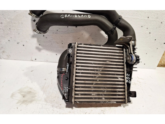 Интеркулер P9675627980 Opel Grandland X