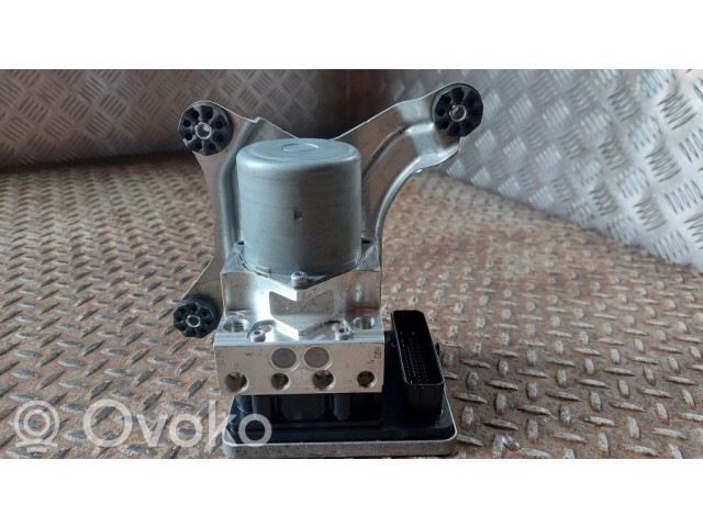 Jednotka ABS 6892279, 6892280   BMW 5 G30 G31 2019