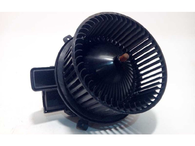 Вентилятор печки 4M1820021 Audi A4 Allroad B9