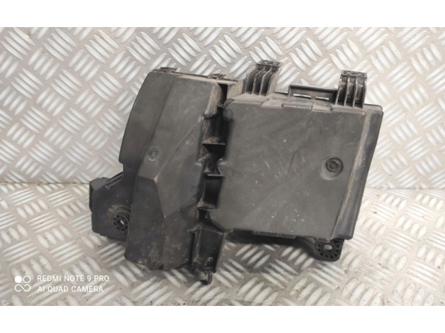 Pojistková skříňka 319136016, 319136016 Nissan Qashqai 2014