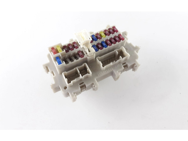 Pojistková skříňka 1052918, J08074C25 Nissan Navara D40 2008