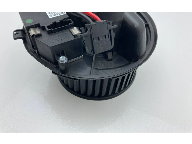 Вентилятор печки F997167J, K01006 Audi Q3 8U