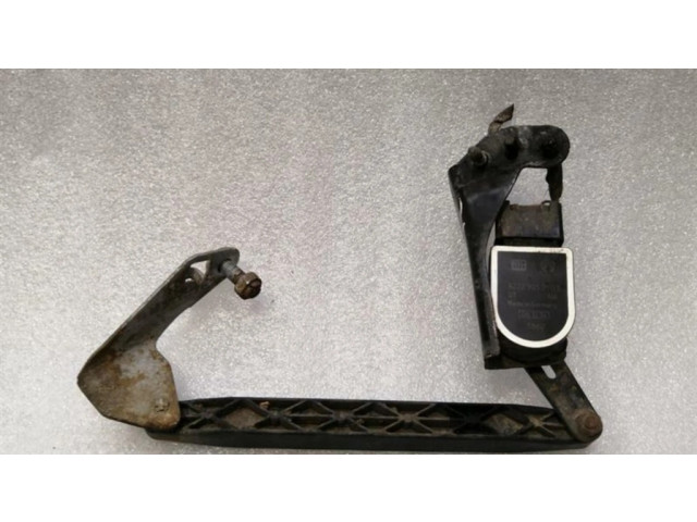 Задний датчик высоты подвески