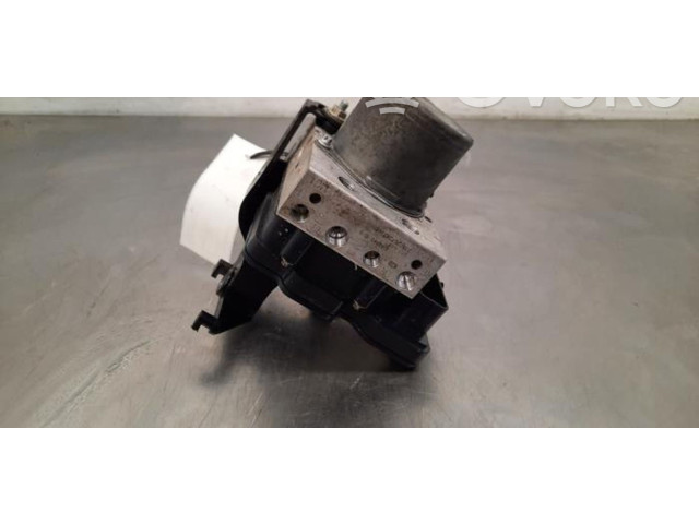 Jednotka ABS 104474510B   Tesla Model Y 2023