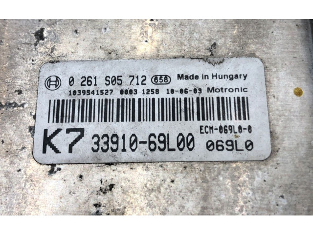 Блок управления двигателем ECU 33910-69L00 Suzuki Swift II