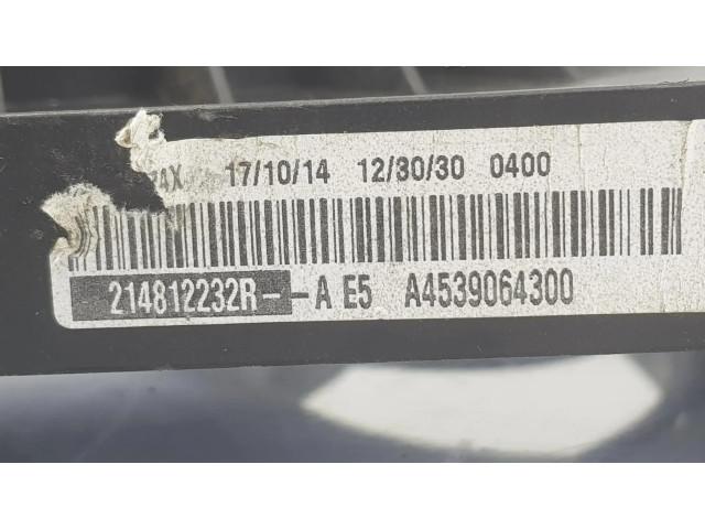 Вентилятор радиатора A4539064300, 214812232R Smart ForFour II W453 1.0