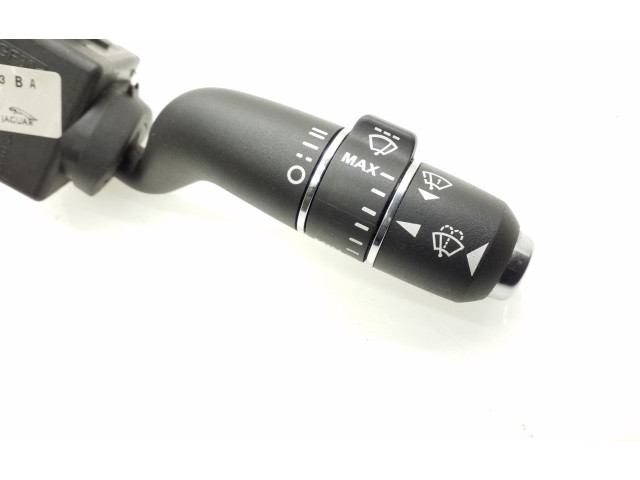 Ручка стеклоочистителей