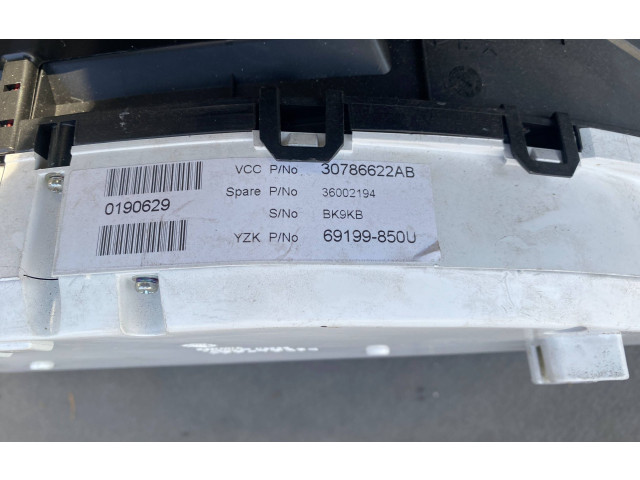 Панель приборов 30786622AB, 36002194   Volvo V70       