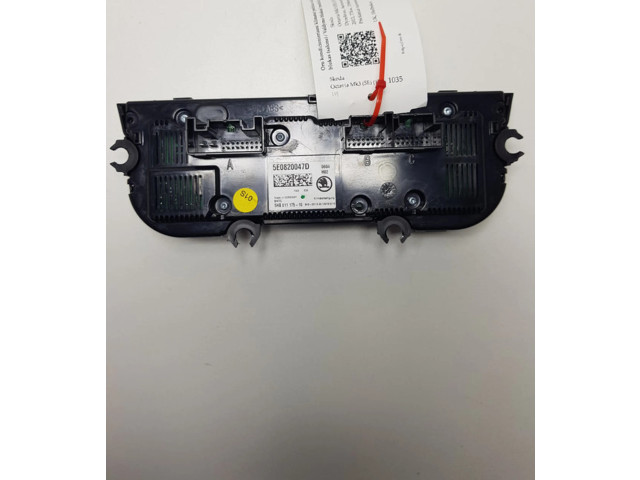 Блок управления климат-контролем 5E0820047D, 5HB01117510 Skoda Octavia Mk3 (5E)