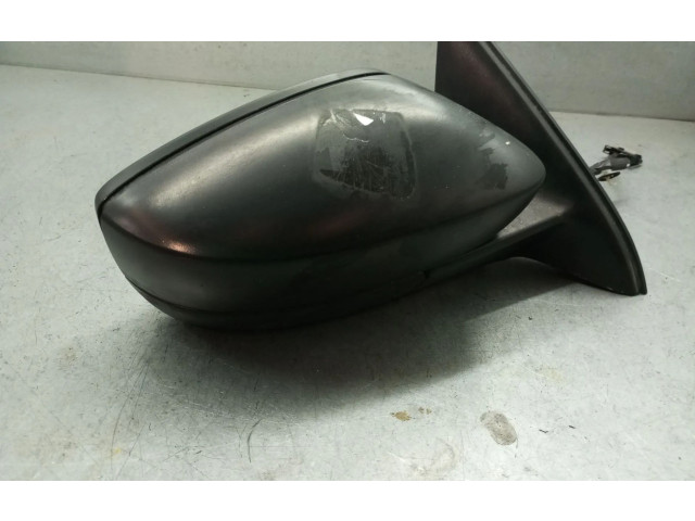 Зеркало электрическое Volkswagen Jetta IV 1999 - 2005 года