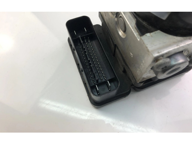 Блок АБС 30681619   Volvo  V70  2008 - 2013 года