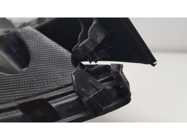 Задний фонарь правый сзади 92402B2, 92402B2130    KIA Soul   