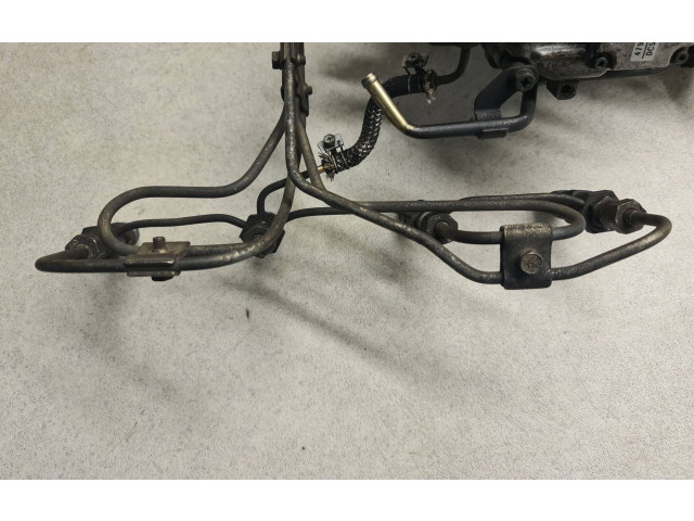 Топливный насос Mitsubishi Pajero Sport I 1996 - 2008 года