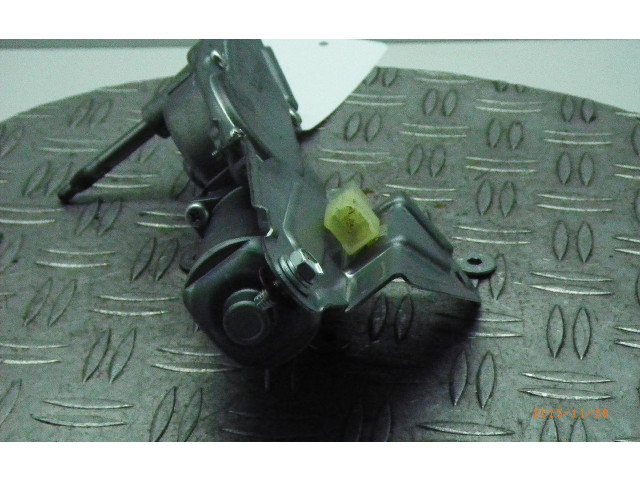 Моторчик заднего дворника 85130B2040 Daihatsu Trevis