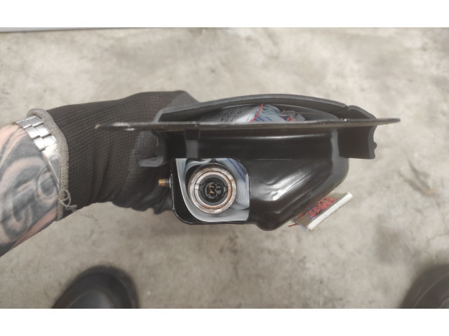 Подушка безопасности для колен LB5BS042A00   Ford Explorer VI