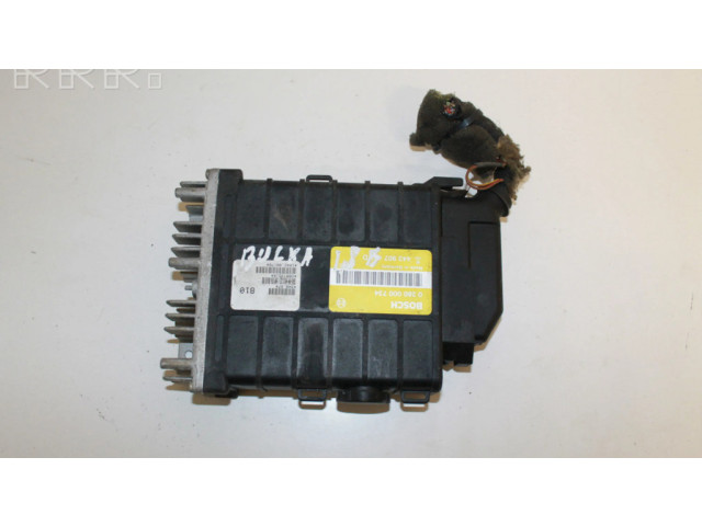 Блок управления двигателя 0280000734 Audi 80 90 B3