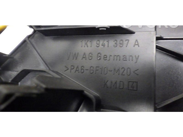 Блок предохранителей  1K1941397A   Skoda Octavia Mk2 (1Z)    