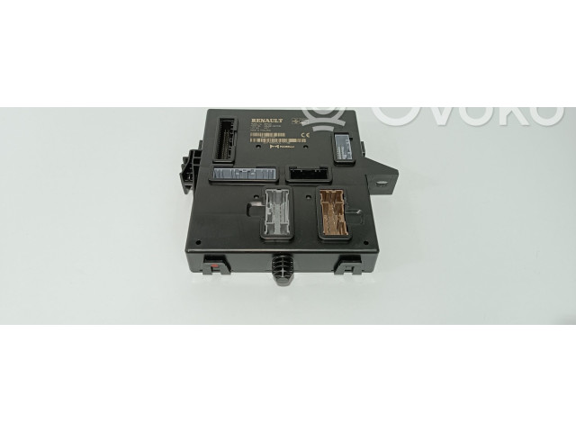 Блок управления 284B10270R, 284B19648R   Dacia Sandero III