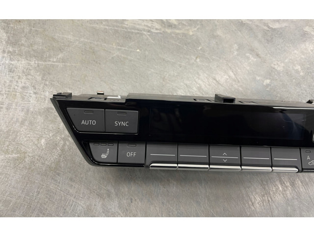 Блок управления климат-контролем 8Y0820043A   Audi A3 8Y