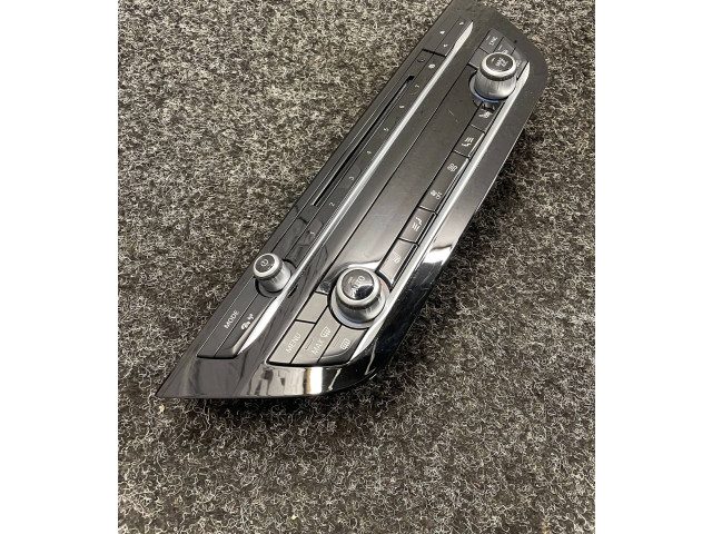 Блок управления климат-контролем 7951985   BMW X3 G01