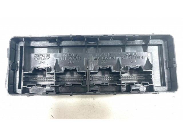 Блок управления климат-контролем 13588010, 388010862159 Chevrolet Volt I