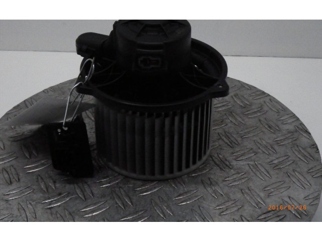 Вентилятор печки F00S33F023 KIA Pro Cee'd I