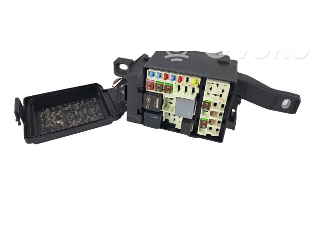 Ящик предохранителей (комплект) GX7314A076DA Jaguar XE