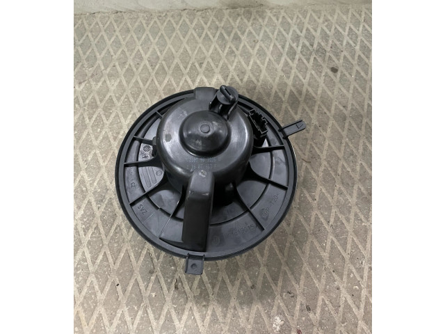 Вентилятор печки 1K1819015A, 33907963F Skoda Octavia Mk2 (1Z)