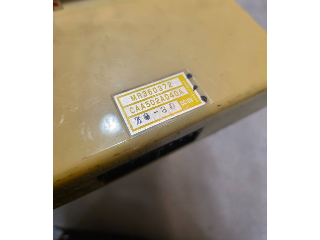 Блок управления климат-контролем MR360372, CAA502A040A Mitsubishi Galant