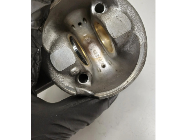 Píst 0832GA Audi A6 S6 C7 4G