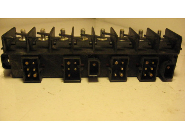 Pojistková skříňka 4A0941822 Audi 100 S4 C4 1993