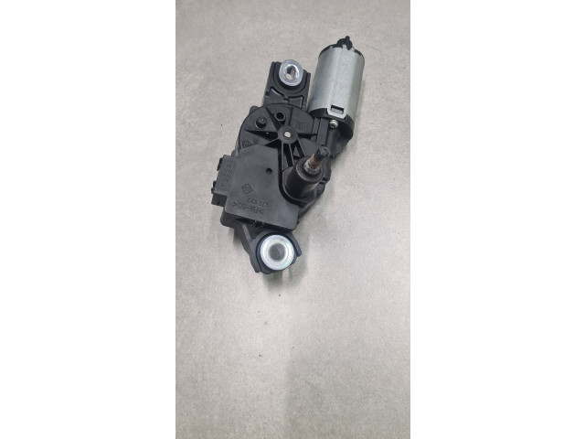 Моторчик заднего дворника 2K0955712C    Volkswagen Caddy