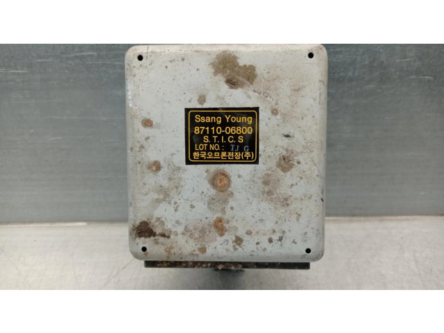 Блок управления двигателя 8711006800 SsangYong Korando
