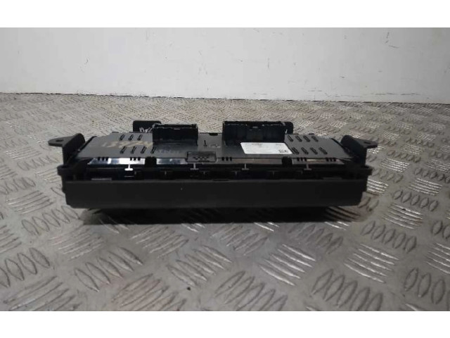 Блок управления климат-контролем JX7T18C612AC   Ford Focus