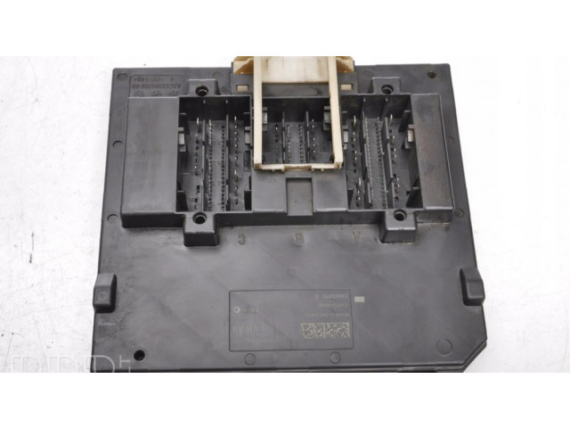 Блок комфорта 5Q0937084AQ Skoda Octavia Mk3 (5E)